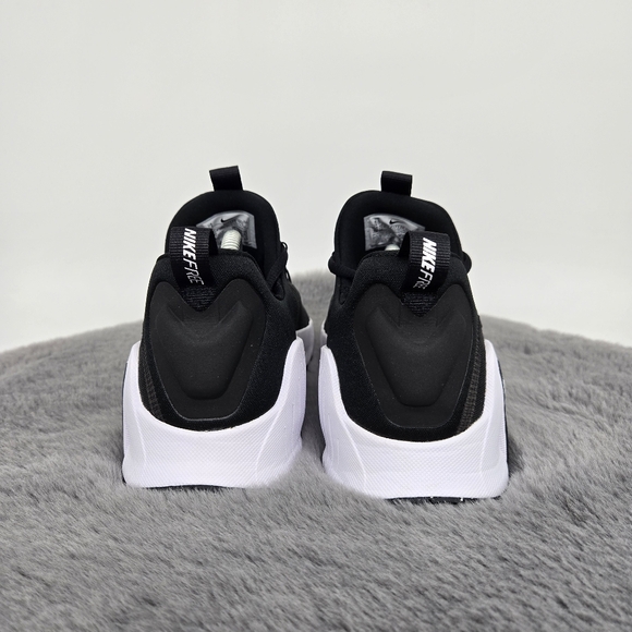 New Nike Free Metcon 6 Black White Women's Workout Shoes Size 6 - Picture 4 of 8